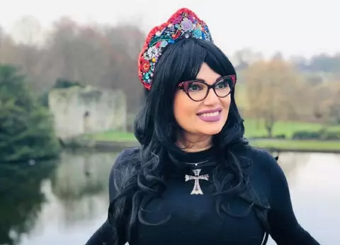 Ozana Barabancea, surpriză pe patul de spital. Vedeta este infectată cu noul coronavirus și e internată de mai bine de o săptămână