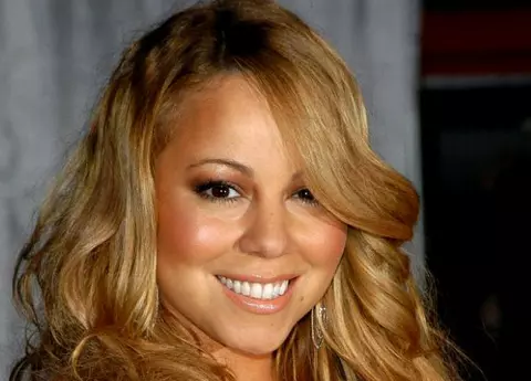 Sora prostituată a lui Mariah Carey a dat-o în judecată pe mama lor! A obligat-o să facă sex la 10 ani și să privească în timp ce alți copii erau abuzați