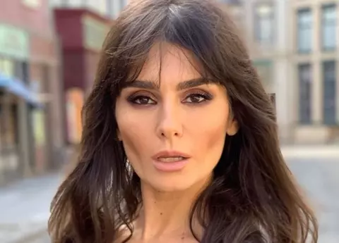 Cine este Dana Budeanu, primul critic de modă din România. „Nu am cunoscut niciodată un om mai puternic decât mine!”