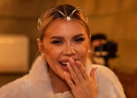 Emily Burghelea va avea fetiță: "Mi-aș dori să nasc în apă!"