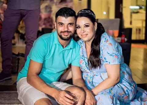 Oana Roman și Marius Elisei au făcut pace de dragul fetiței lor: "Iza va rămâne cu tatăl ei"