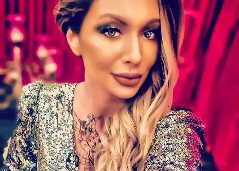 Bătaie în casa Puterea Dragostei! Meda și  Alexandra s-au certat pentru Nicos: „Te fac afiș”