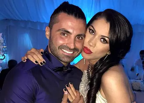 Pepe a divorțat astăzi la notar. Raluca Pastramă a venit însoțită de fratele ei