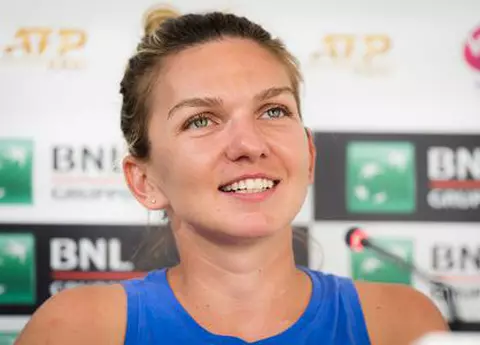 Simona Halep s-a vaccinat împotriva COVID-19. A avut boala anul trecut: "Sper să nu am reacții adverse"