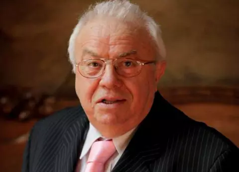 Alexandru Arșinel are doi fii. Cu ce se ocupă Cristian și Bogdan: nu i-au moștenit talentul