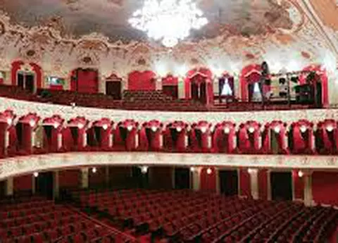 Actrița Valeria Gagealov, de la Teatrul Național, în stare gravă la spital. S-a infectat cu COVID-19
