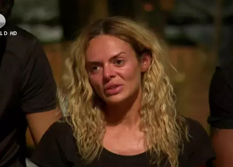 Simona Hapciuc, eliminată de la Survivor! Actrița îi învinovățește pe Faimoși: "Astea au fost jocurile colegilor"