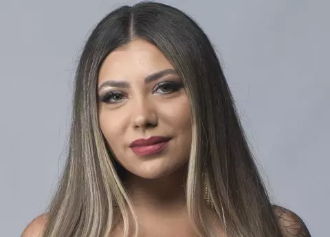 Cine este Iulia Cazacu de la Burlacul. I-a oferit un cadou lui Andi