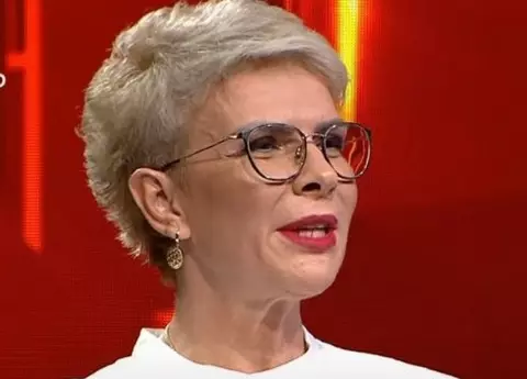 Cum arăta Teo Trandafir în adolescență și ce amintiri are de atunci: "Eram stresată, nimeni nu mă înțelegea"