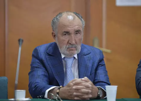 Ion Țiriac a avut COVID-19 la 82 de ani. S-a vaccinat, după ce s-a vindecat: ”Am avut norocul norocului”