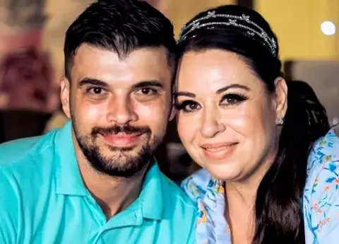 Oana Roman și Marius Elisei, vacanță împreună după divorț. S-au comportat ca o familie