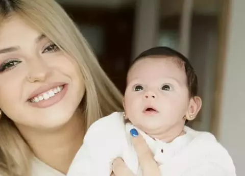 Irina Deaconescu a ajuns de urgență cu fiica ei la spital. Toată familia s-a simțit rău