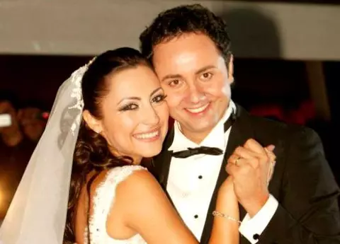 Imagini de colecție de la nunta cuplului Andra - Cătălin Măruță. Au împlinit 13 ani de căsnicie