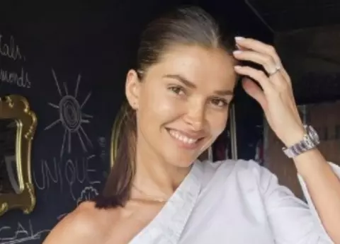 Cum a arătat Alina Pușcaș în ziua nunții. S-a căsătorit abia după 5 ani de relație