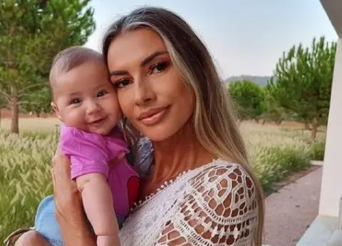 De ce și-a botezat Claudia Neghină fiica în Ibiza: „Am vrut ca...”