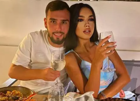 Larisa Udilă a fost la un pas să se despartă de soțul ei: „L-am sunat pe tata plângând”