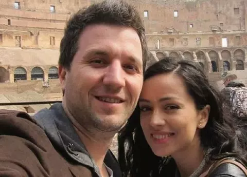 Cum a cunoscut-o Andi Moisescu pe Olivia Steer și cum a cucerit-o: „S-a lăsat greu”