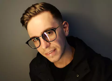 Ce face Narcis Ianău la 10 ani după Românii au Talent: "Am colaborări cu soprana Sarah Brightman și câștig suficient încât..."