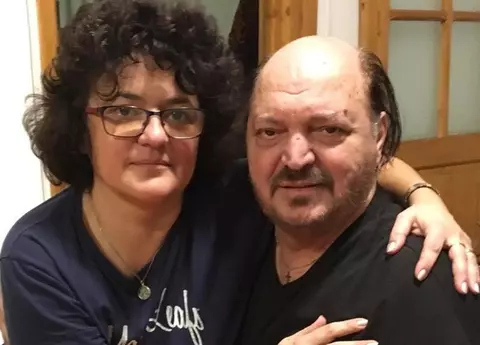 Brândușa Simion l-a ținut de mână pe Victor Socaciu până în ultima clipă: „Cerul te-a vrut mai mult ca mine”