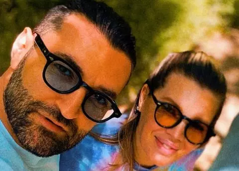 Gina Pistol și Smiley, imagini din prima vacanță alături de fetița lor, Josephine: „O aștept de-o viață!”