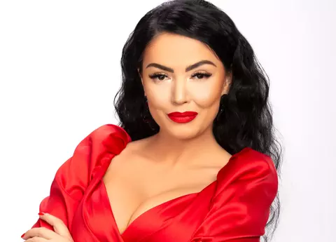 Andreea Mantea va prezenta „Casa iubirii”, un nou show matrimonial, la Kanal D: „Vom rescrie modalitatea de a face reality show”