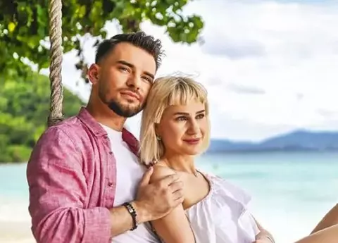 Cine este Sebastian, concurent la Insula Iubirii. Lucrează la radio