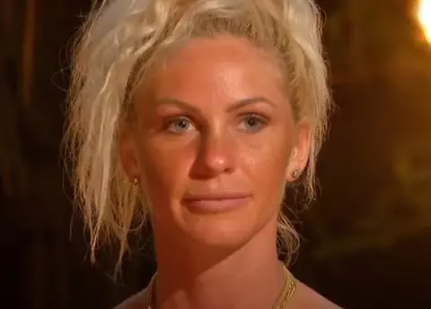 Ce mai face și cum mai arată Hannelore de la Insula Iubirii. Cu ce se ocupă acum fosta soție a lui Bogdan Ionescu