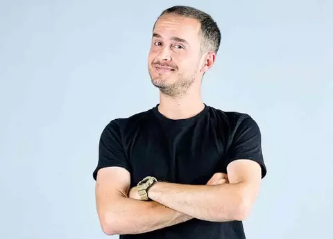 Cum și-a cunoscut Șerban Copoț soția și cum a cerut-o în căsătorie: „Am făcut acel moment memorabil pentru noi doi” / EXCLUSIV