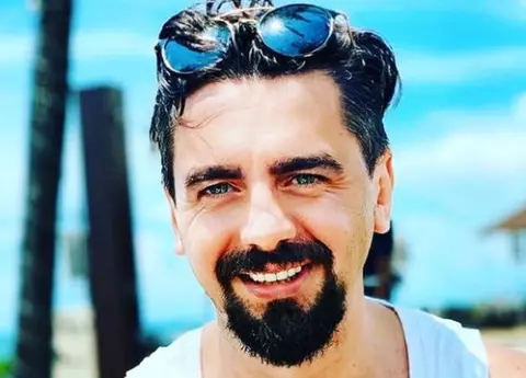 Cine este Cosmin Natanticu, juratul de la Splash! Vedete la apă. Și-a pierdut mama la 19 ani