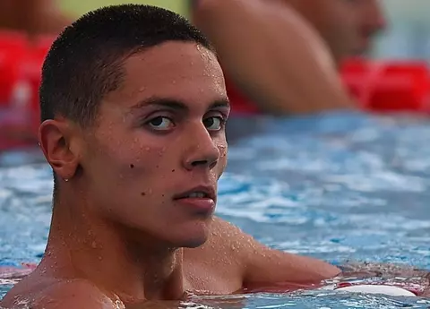 David Popovici, ipostază neașteptată în metrou. Cum a fost fotografiat campionul mondial, în București