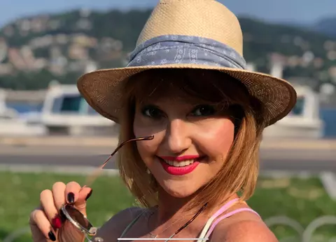 Marina Almășan sare în apărarea lui George Buhnici. Discursul uluitor al prezentatoarei TV: "Revărsări de slană și de acumulări de celulită"