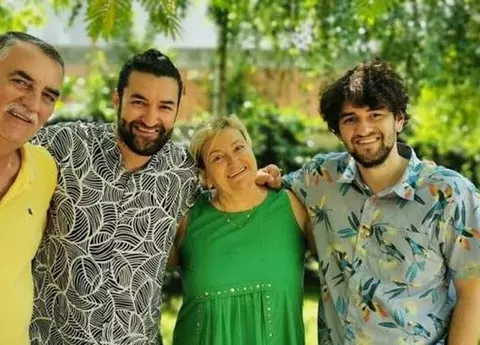 Cine sunt și cu ce se ocupă părinții lui Smiley: "N-au fost întotdeauna de acord cu ceea ce am vrut și vreau să fac"