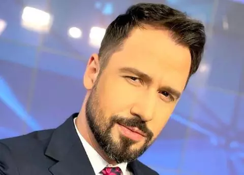 Alexandru Constantin, adevărul despre demisia de la Prima TV și viața amoroasă: „E bine să pleci dintr-un loc în care...” . Are o relație de peste 2 ani / EXCLUSIV