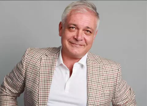 Cine este Chef Salvo Lo Castro. A lucrat la Vatican și a gătit pentru Papa Ioan Paul al II-lea timp de 11 ani