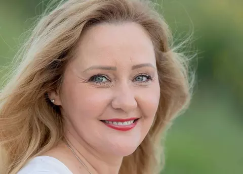 Elena Lasconi, agresată verbal de un proxenet. Cum se apără, după ce a fost acuzată de moartea unui tânăr motociclist: "O chestie aberantă"
