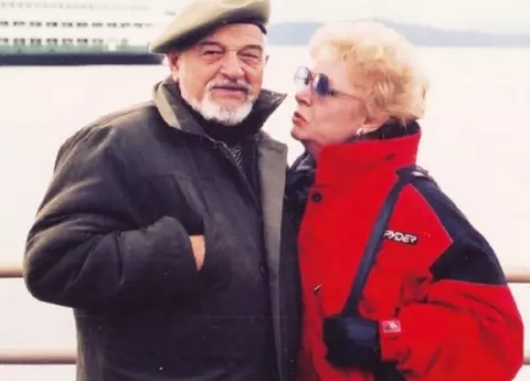 Prin ce dramă trece Ileana Stana Ionescu, la 86 de ani. Soțul ei suferă de o boală cumplită: "Nu mai ies nici din curte de frică"