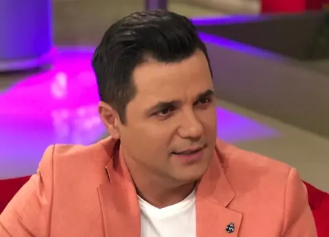 Cum se înțelege Cove cu cei doi fii adolescenți: „O să ne luptăm cu provocările acestei perioade. Ce mi se pare trist în copilăria lor e...” / EXCLUSIV