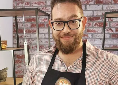Cine este Andrei Mihalcea de la Chefi la cuțite. Este consultant în turism