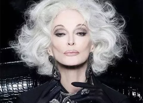 Carmen Dell'Orefice a pozat goală la 91 de ani. Este cel mai în vârstă supermodel din lume