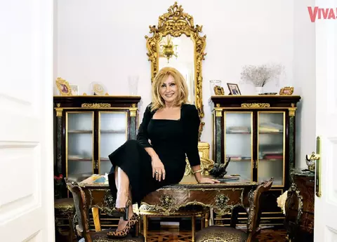 Flora Năstase a fost internată la Psihiatrie din cauza depresiei, după ce și-a pierdut averea. A luat tratament până anul trecut: „Mă tăvăleam pe jos. Netratată, depresia devine fatală” / EXCLUSIV