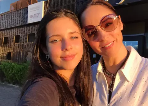 Andreea Marin, afectată după ce fiica ei, Violeta, a decis să studieze în străinătate: „Am nopți când mă gândesc cu lacrimi în ochi la povestea asta”