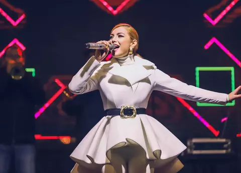 De ce a devenit Elena Gheorghe vegetariană: „Acum un an, m-am lăsat și de ouă și lactate. Există un înlocuitor de carne...” / EXCLUSIV