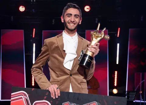 Câștigătorul Vocea României Iulian Nunucă a avut o copilărie plină de lipsuri: "N-am mâncat nimic, doar ca să..."