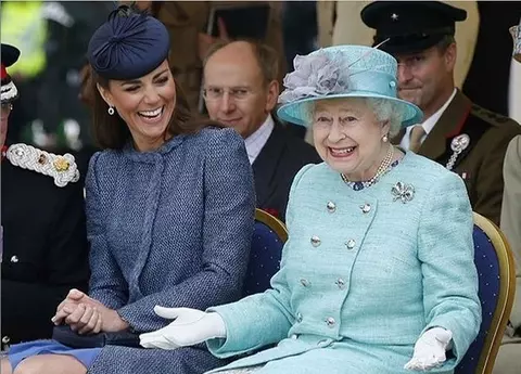 Kate Middleton, omagiu emoționant adus Reginei Elisabeta a II-a: "Crăciunul este diferit anul acesta"