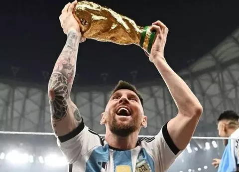 Messi are cea mai apreciată fotografie din istoria Instagram. Postarea cu trofeul mondial a bătut orice record