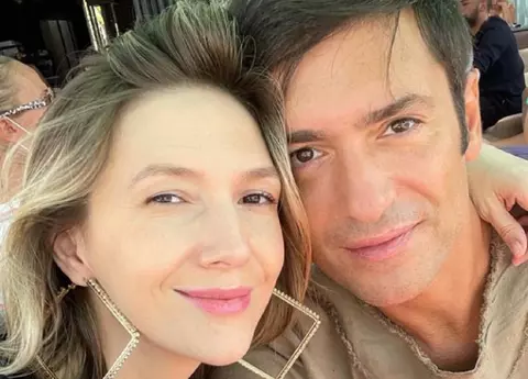 Adela Popescu și Radu Vâlcan recunosc că și-au neglijat viața de cuplu, pentru cea de părinți: „Și noi facem parte din categoria...”. Cum își educă cei trei copii / EXCLUSIV