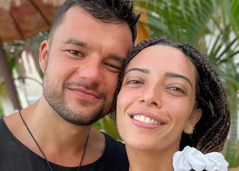 Cine este iubita lui Remus Boroiu de la Survivor România 2023. Cu ce se ocupă Sarah Solomon