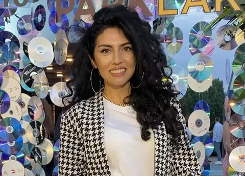 Motivul pentru care Doinița Oancea poartă verighetă și inel de logodnă pe deget: „Am fost cerută și luată de ani buni, căci așa începe povestea...” / EXCLUSIV