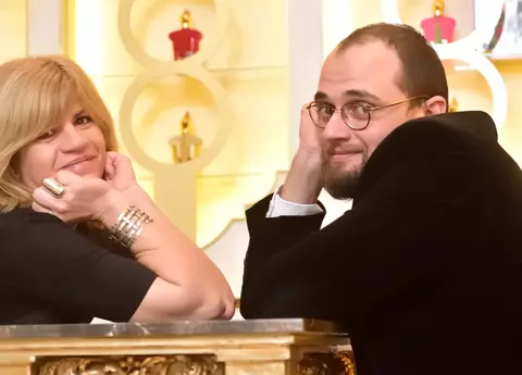 Soția lui Oreste Teodorescu dezvăluie cum a început povestea de dragoste cu jurnalistul: "Nici nu l-am băgat în seama când mi-a spus să devin logodnica lui"