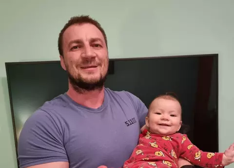 Câți bani primește Marian Godină pentru concediul de creștere a copilului: "Stau acasă și din criterii financiare"